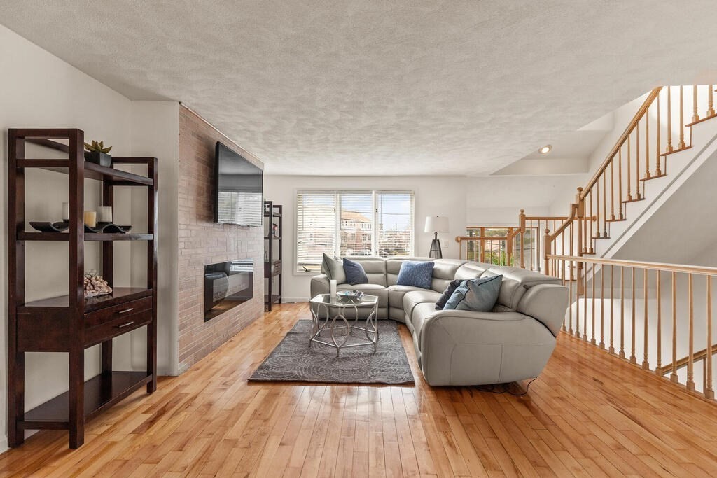 34 Porter Ave Unit: 34