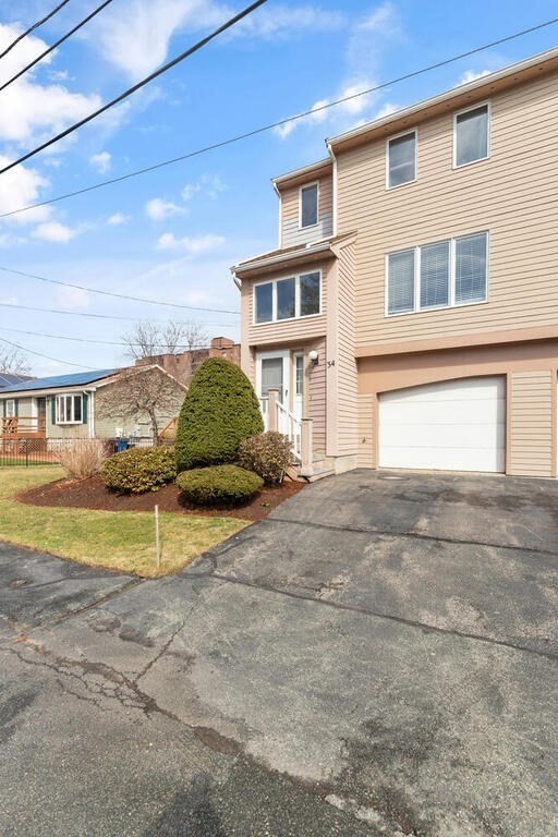34 Porter Ave Unit: 34
