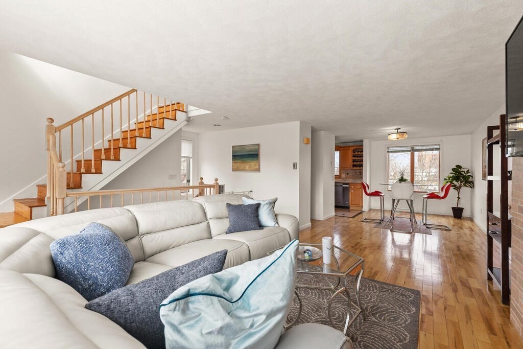 34 Porter Ave Unit: 34