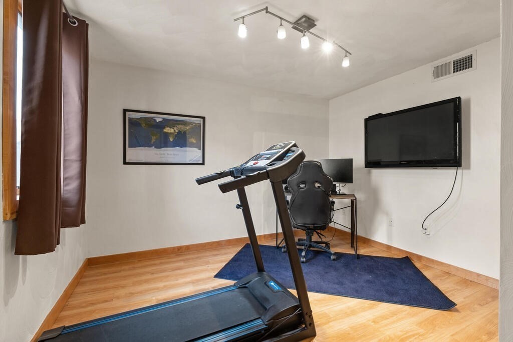 34 Porter Ave Unit: 34