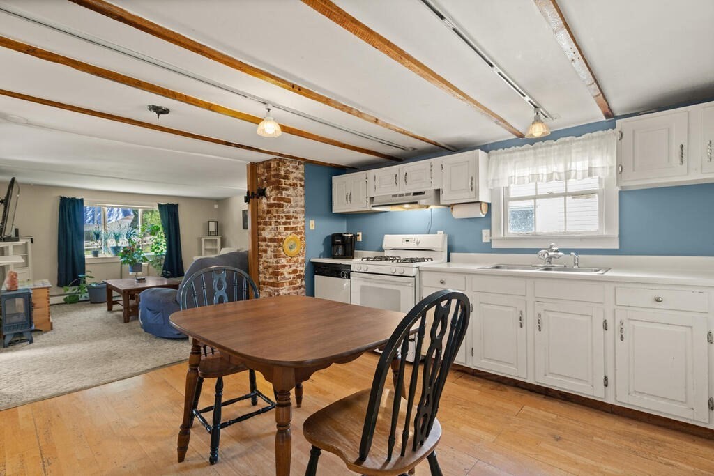 19 Hawthorne Rd
