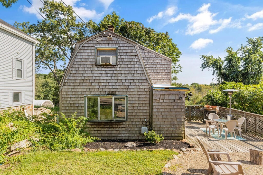19 Hawthorne Rd