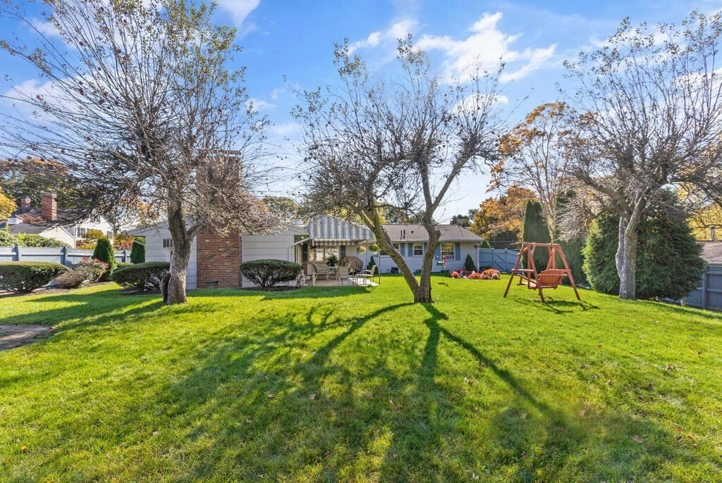 3 Sherwood Ave