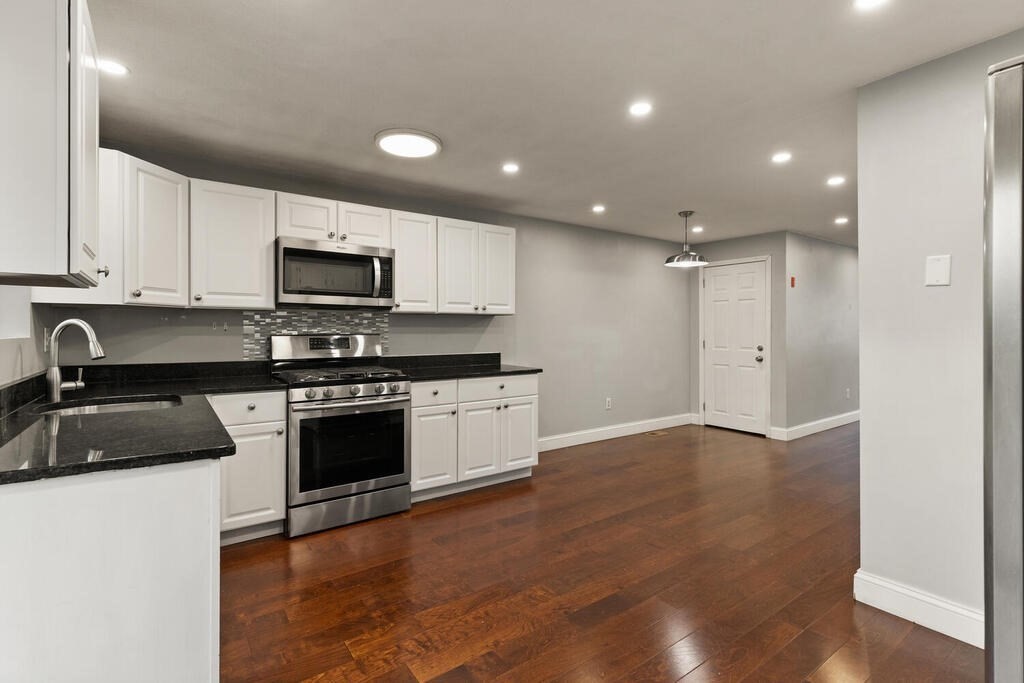 376 Farrwood Dr Unit: 376