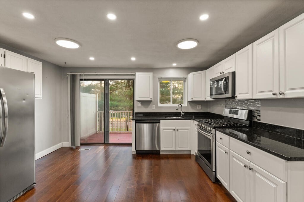 376 Farrwood Dr Unit: 376