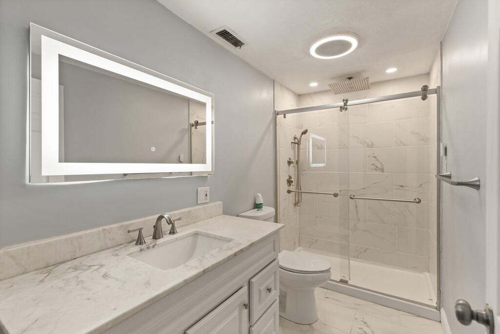 376 Farrwood Dr Unit: 376