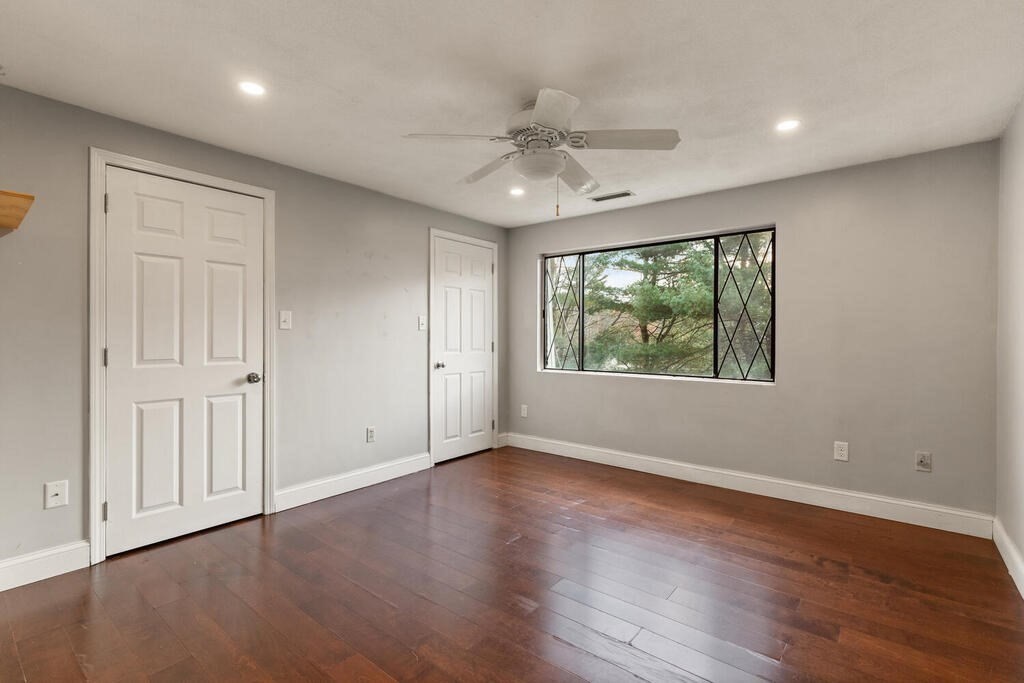376 Farrwood Dr Unit: 376