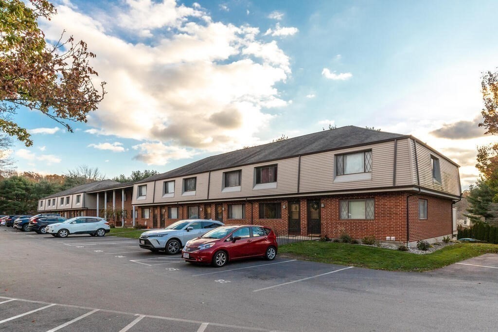 376 Farrwood Dr Unit: 376