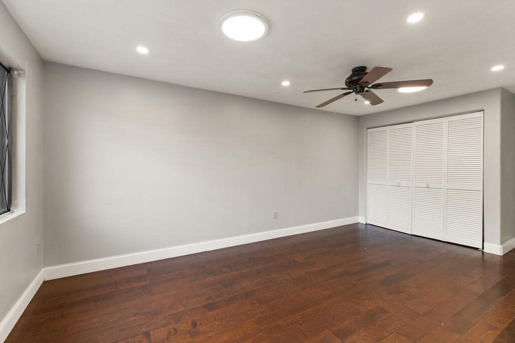 376 Farrwood Dr Unit: 376