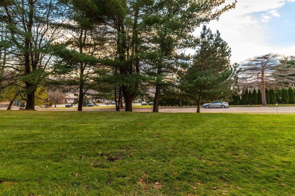 376 Farrwood Dr Unit: 376