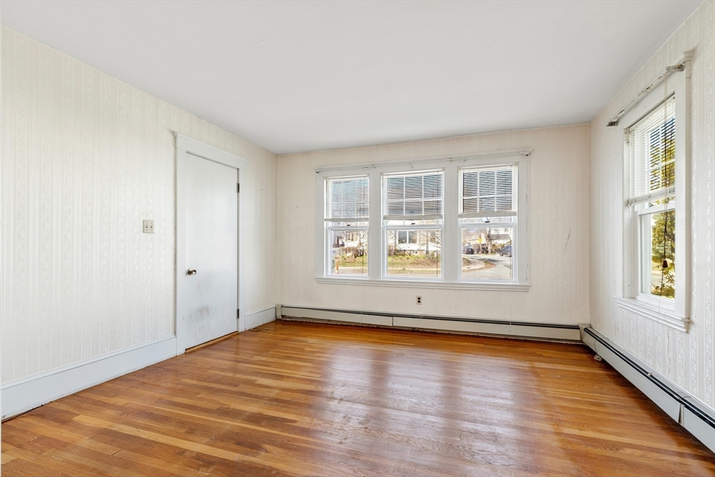 43 Sohier Rd