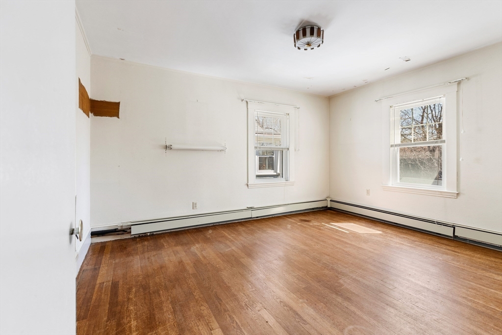 43 Sohier Rd