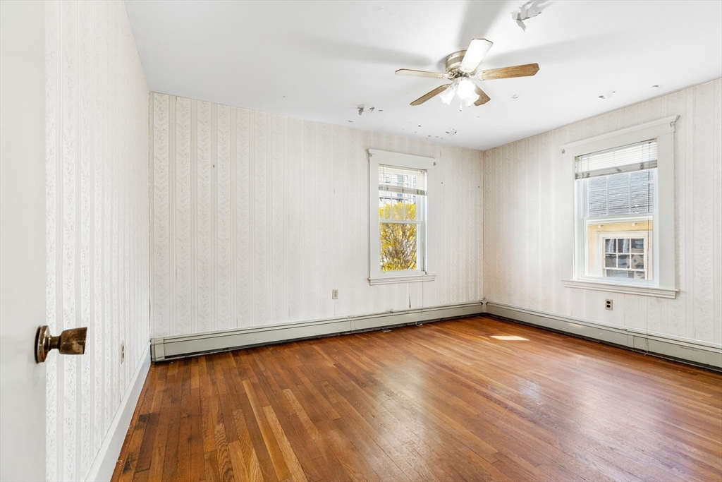 43 Sohier Rd
