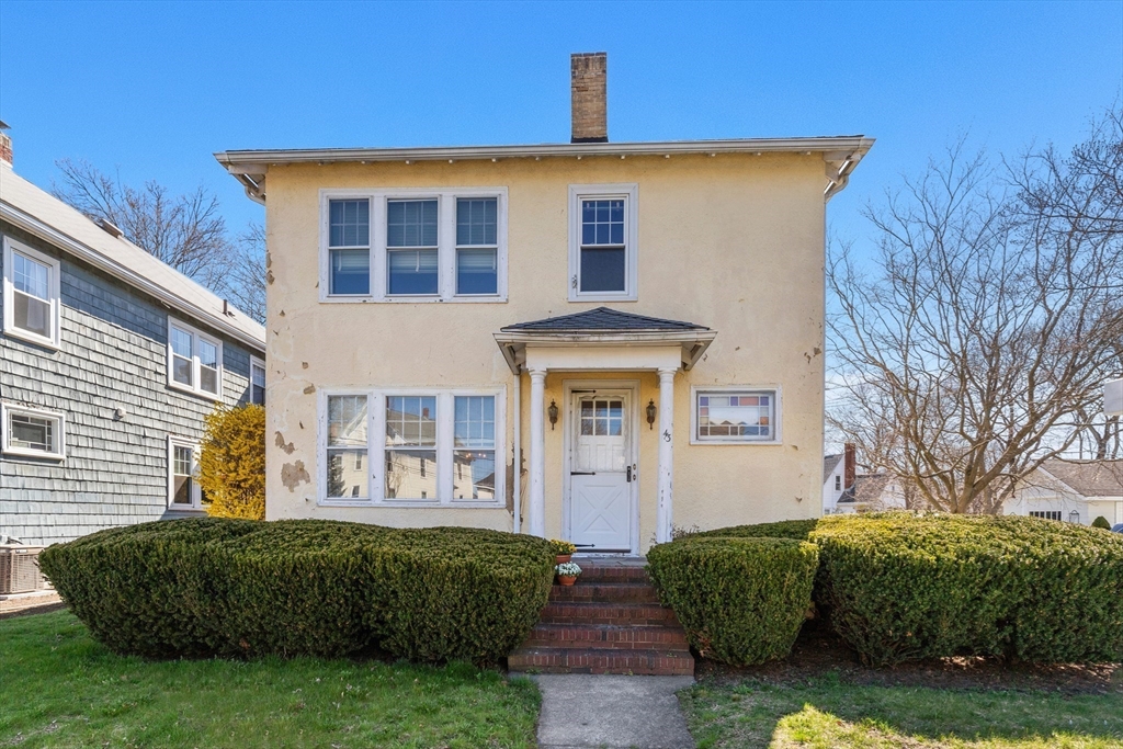 43 Sohier Rd