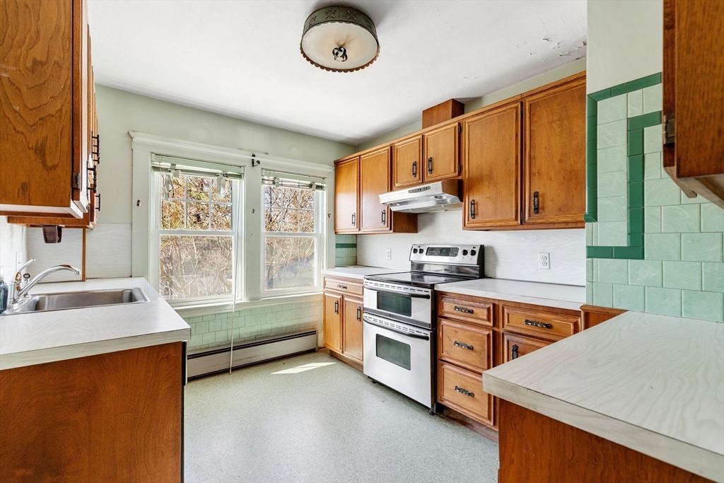 43 Sohier Rd