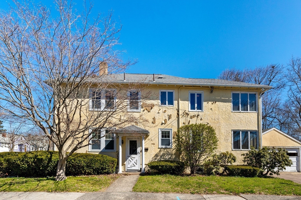 43 Sohier Rd