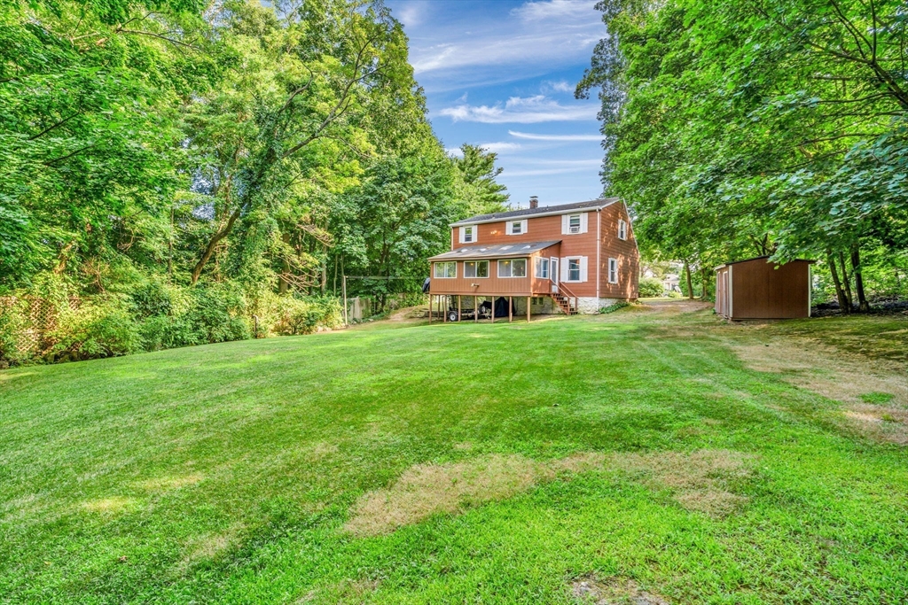 176 Topsfield Rd