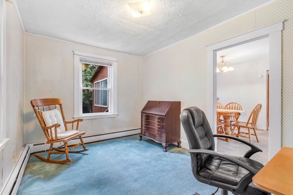 176 Topsfield Rd
