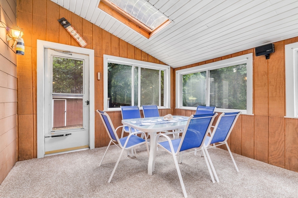 176 Topsfield Rd
