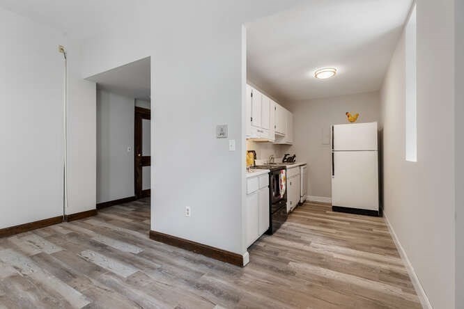 16 Balmoral St # 320