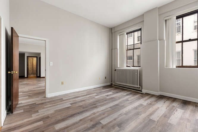 16 Balmoral St # 320