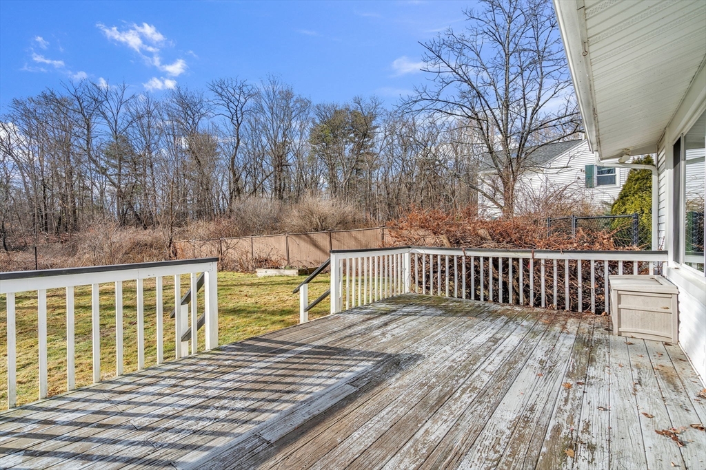 119 Topsfield Rd
