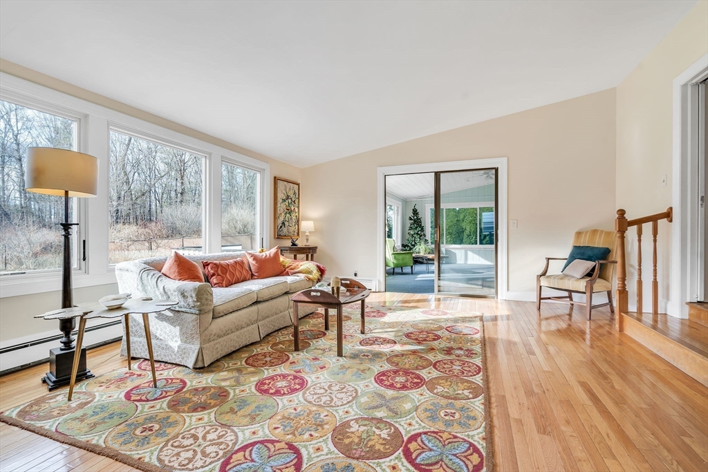 119 Topsfield Rd