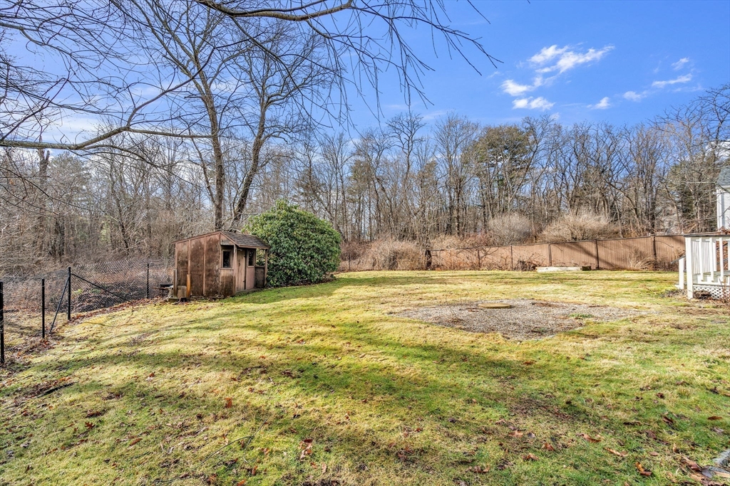 119 Topsfield Rd