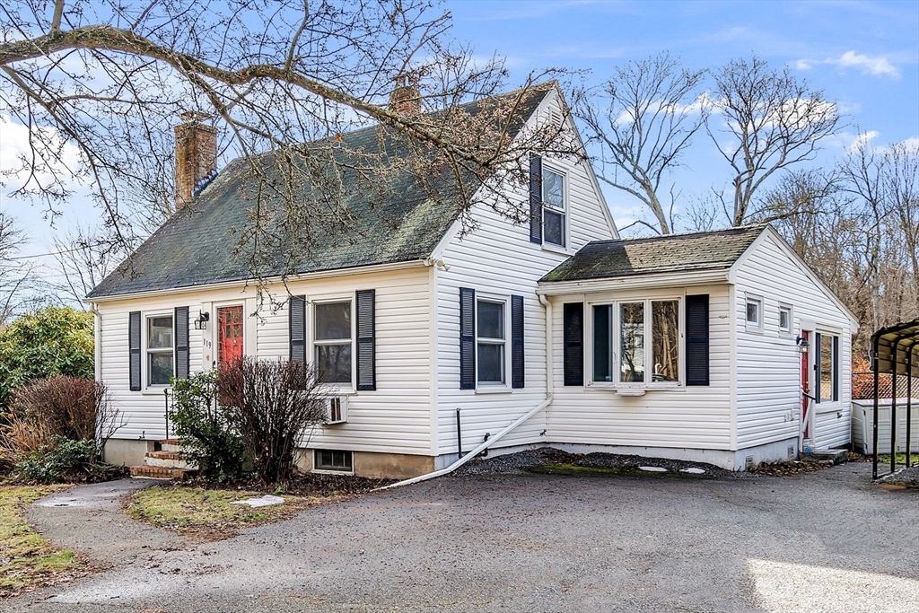 119 Topsfield Rd