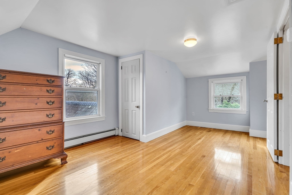 119 Topsfield Rd
