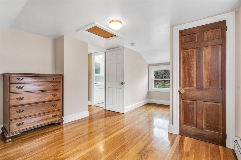 119 Topsfield Rd