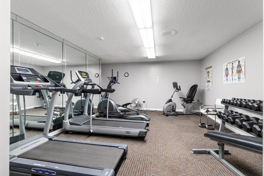 402 Paradise Rd Unit: PHQ