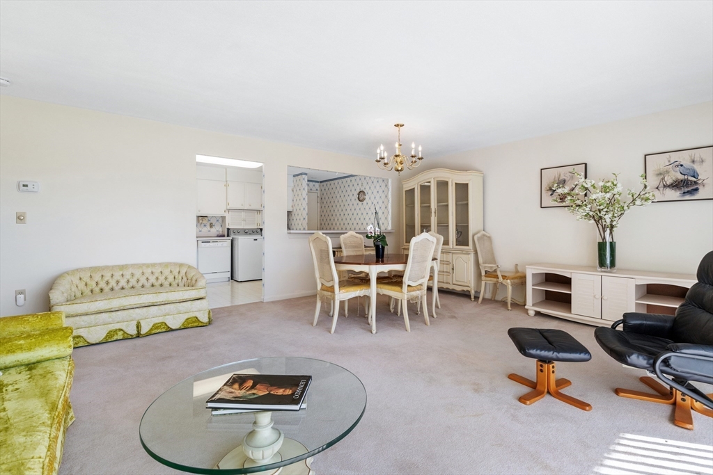 402 Paradise Rd Unit: PHQ