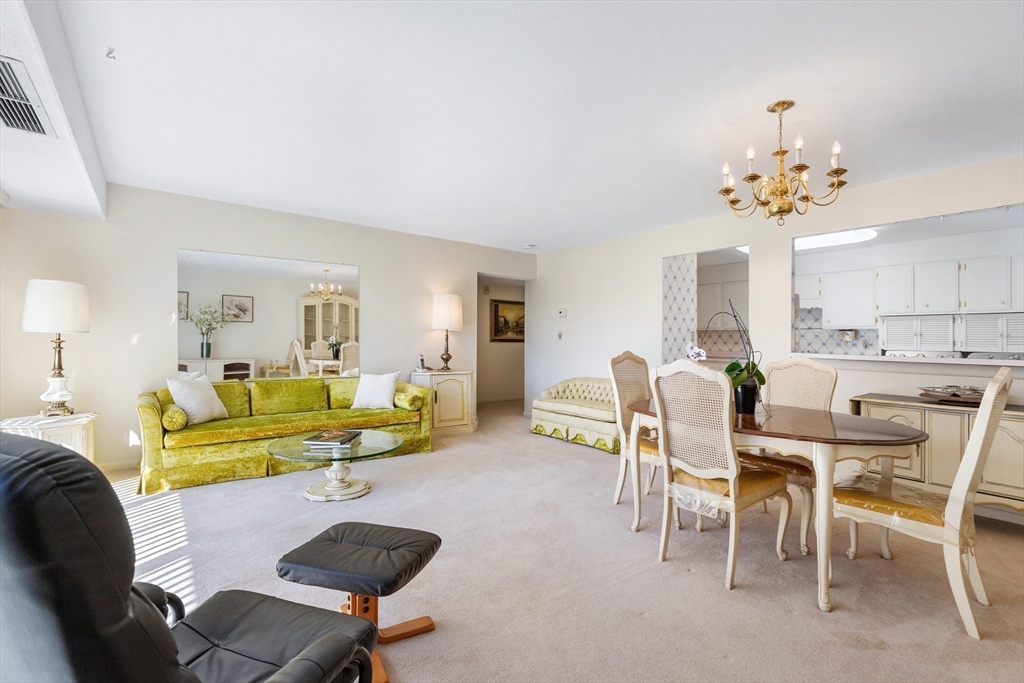 402 Paradise Rd Unit: PHQ