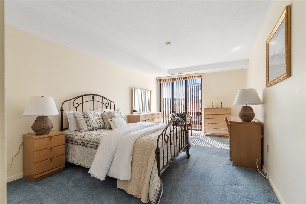 402 Paradise Rd Unit: PHQ