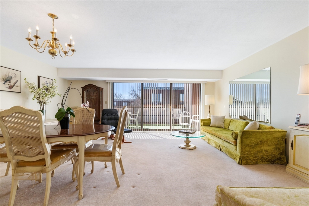 402 Paradise Rd Unit: PHQ