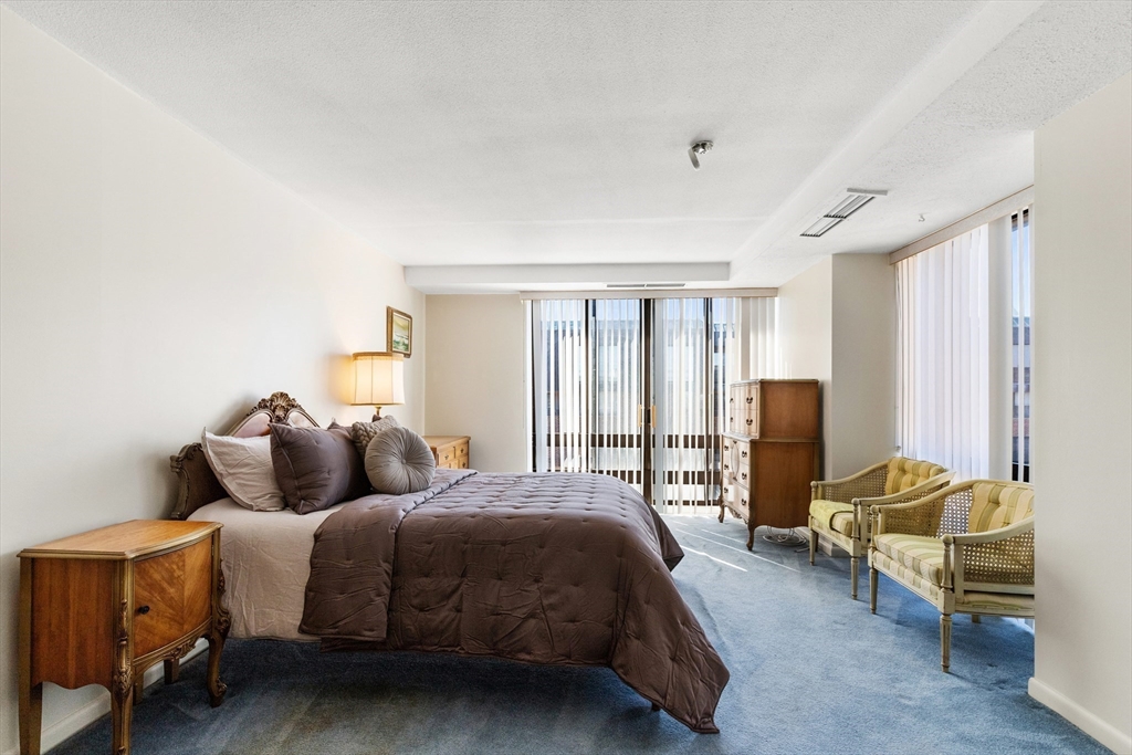 402 Paradise Rd Unit: PHQ