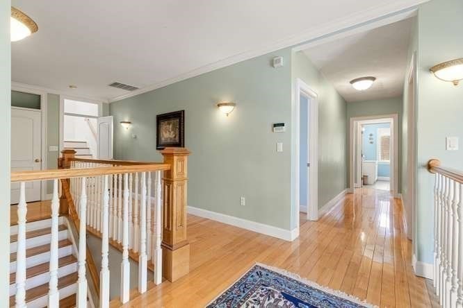 33 Pines Rd