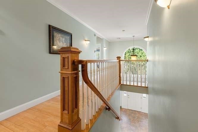33 Pines Rd