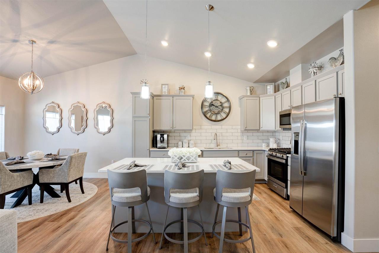 1122 Leann Cir