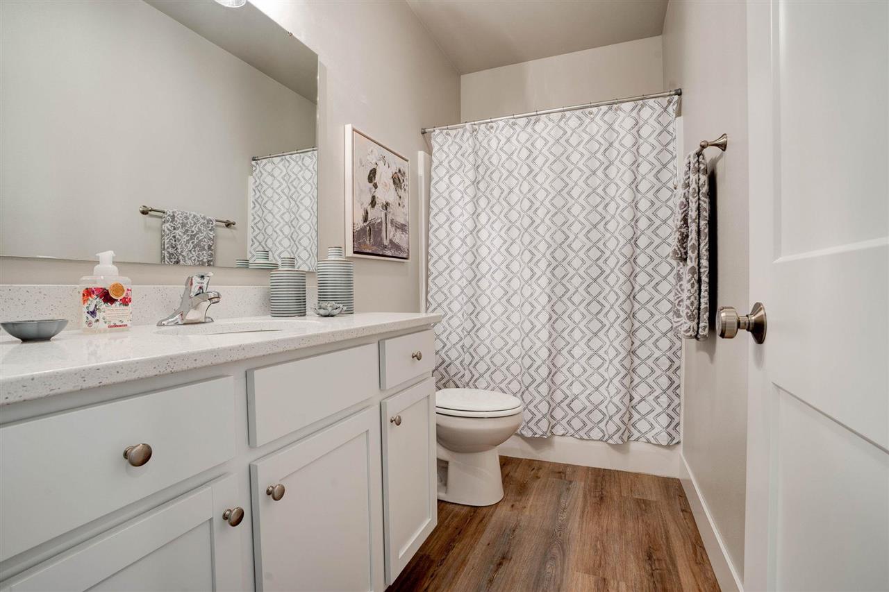 1122 Leann Cir