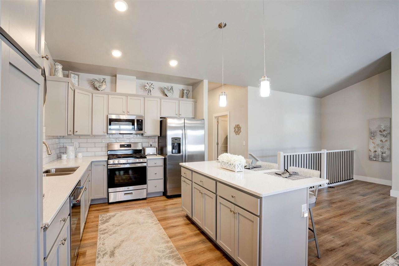 1122 Leann Cir