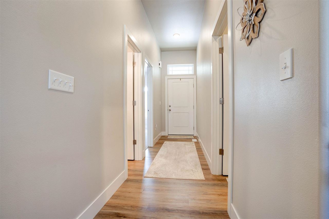 1122 Leann Cir