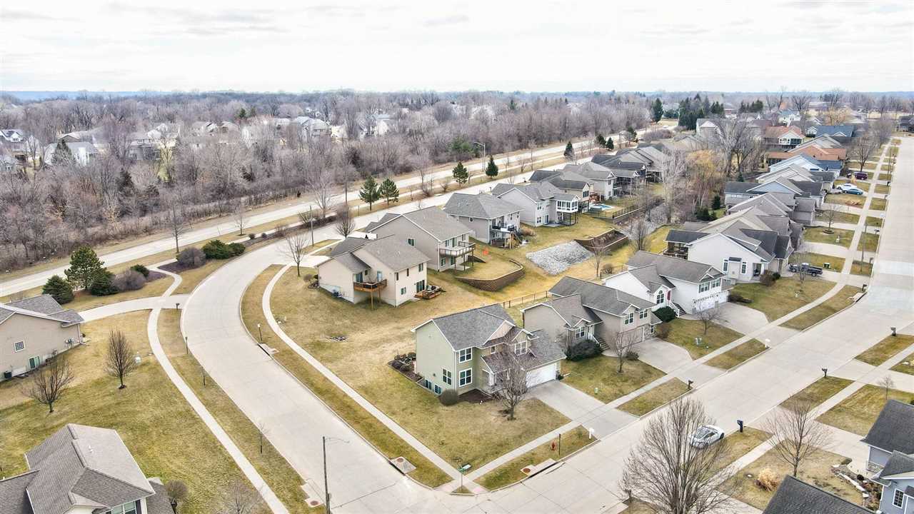 2497 Belmont Dr