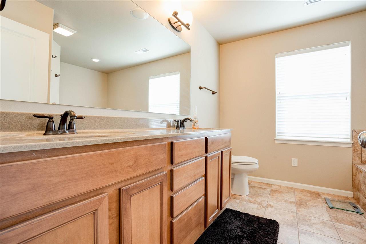 2497 Belmont Dr