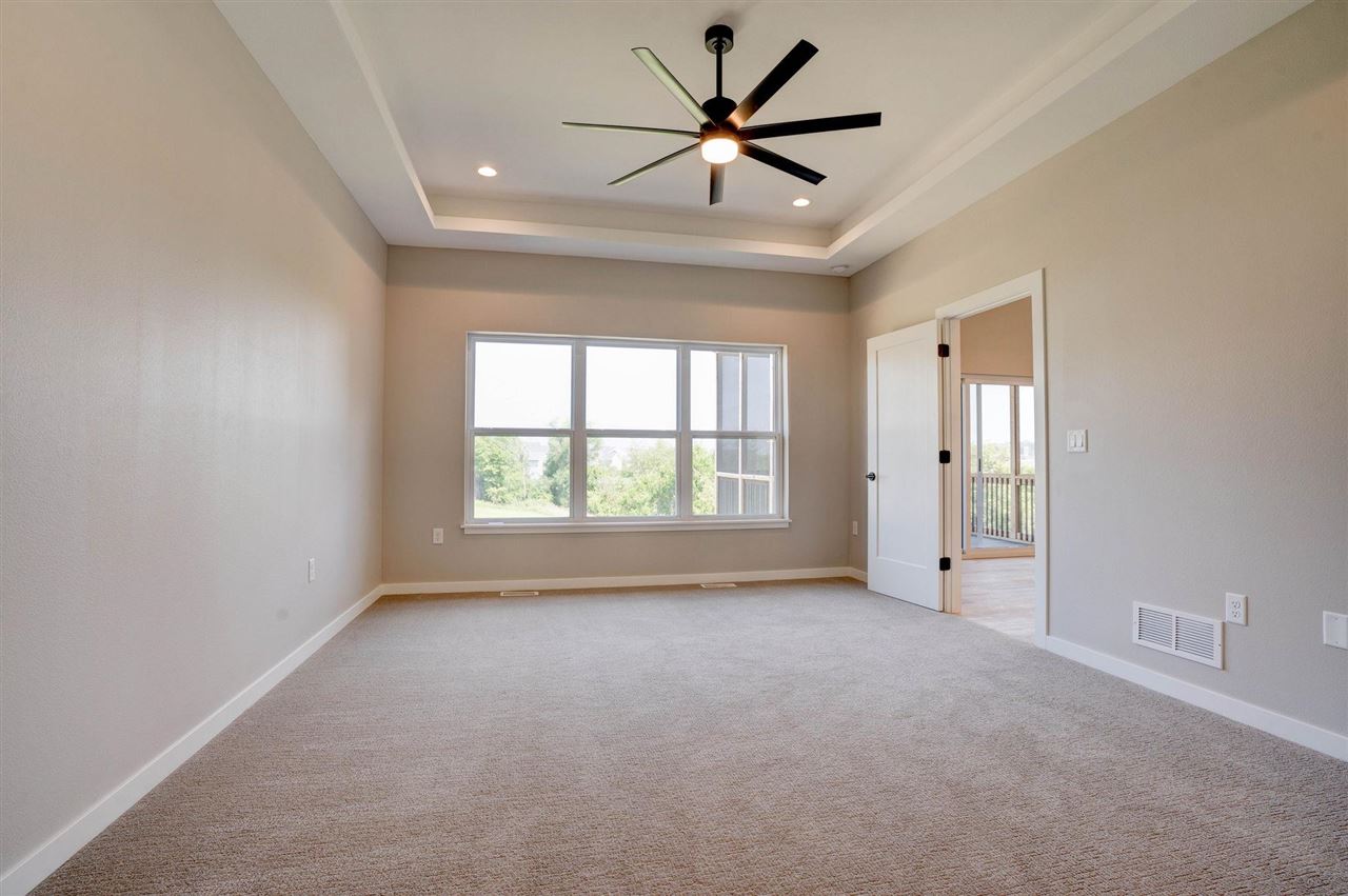 608 Rolling Hills Dr