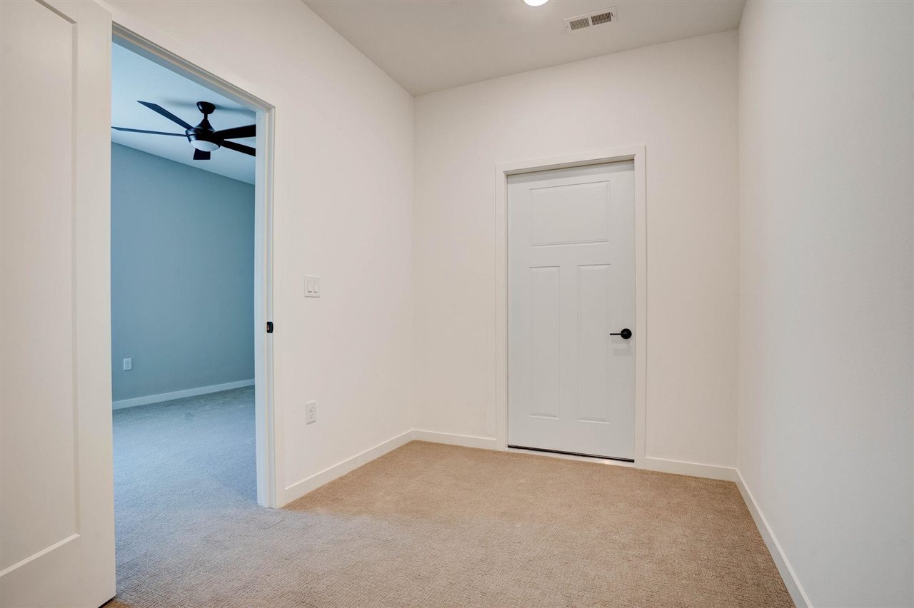 608 Rolling Hills Dr