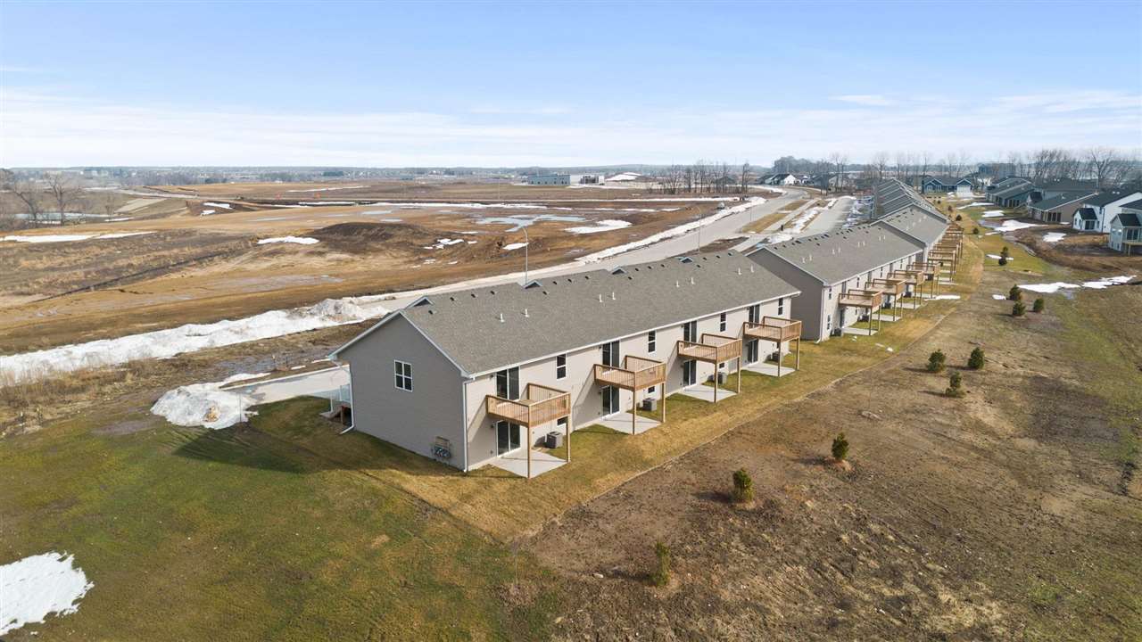 305 Chloe Dr.