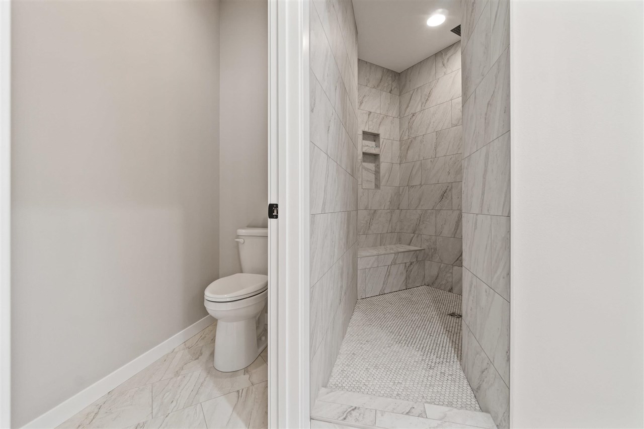 2956 Pine Hill Trce