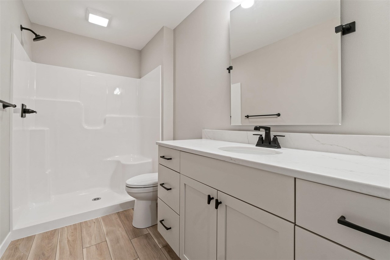 2956 Pine Hill Trce